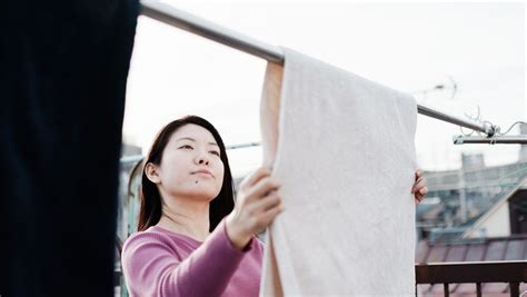 Les Japonaises refusent d'être payées pour s'installer à la .